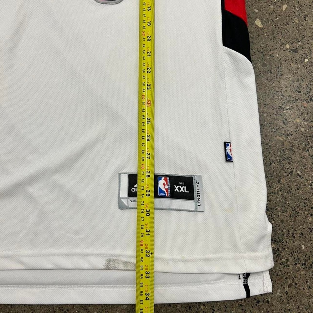 Adidas NBA Portland Trailblazers Damian Lillard RIP CITY ALT Jersey (Size XXL) - Picture 5 of 5
